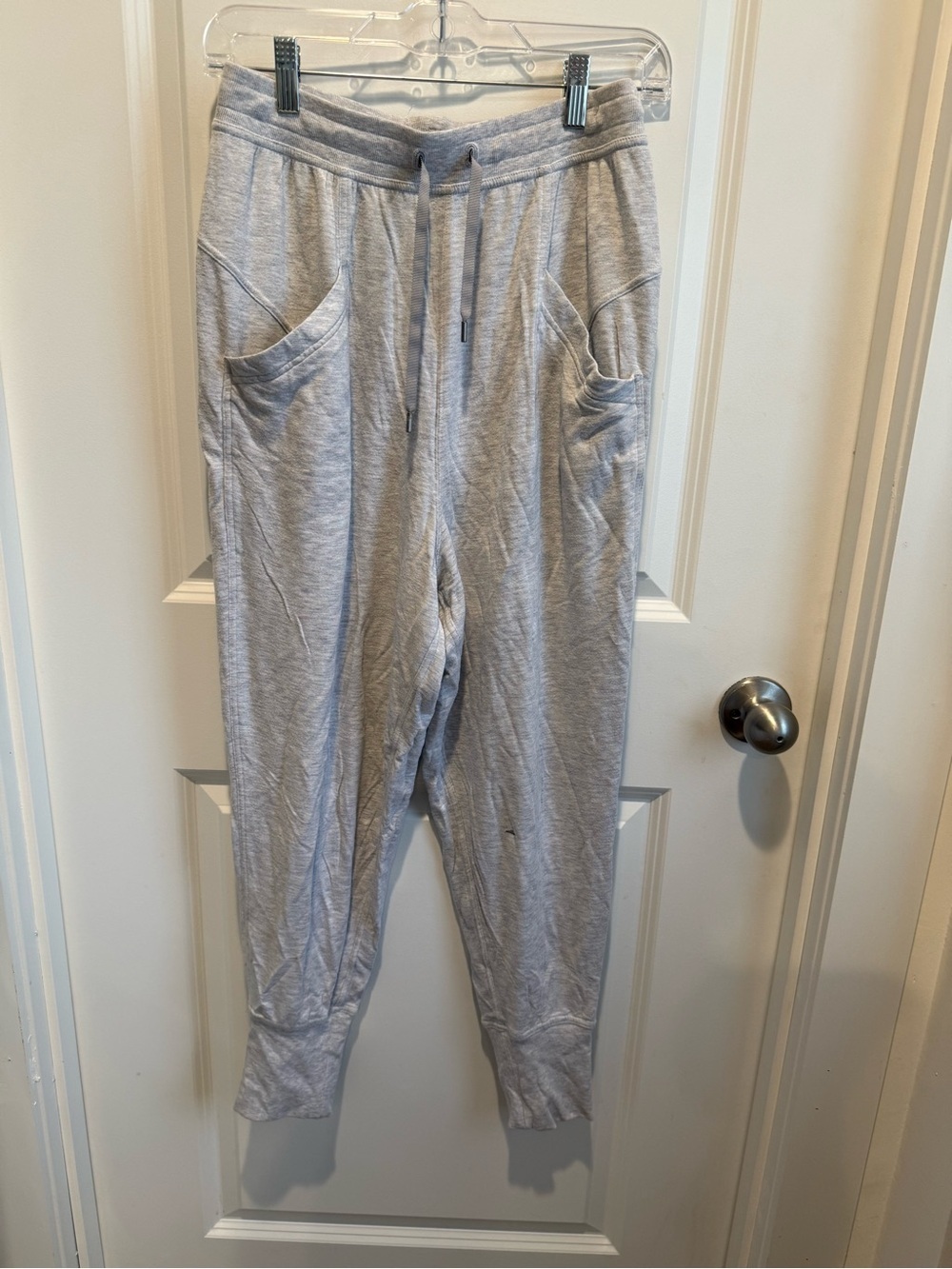 Lululemon Heathered Gray Jogger Sweatpants Size 8